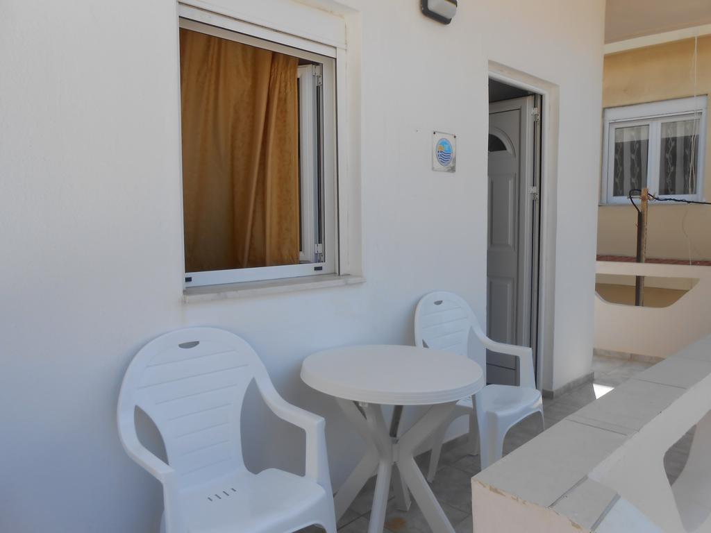 Frosso'S Apartments Kokkini Hani Exterior foto